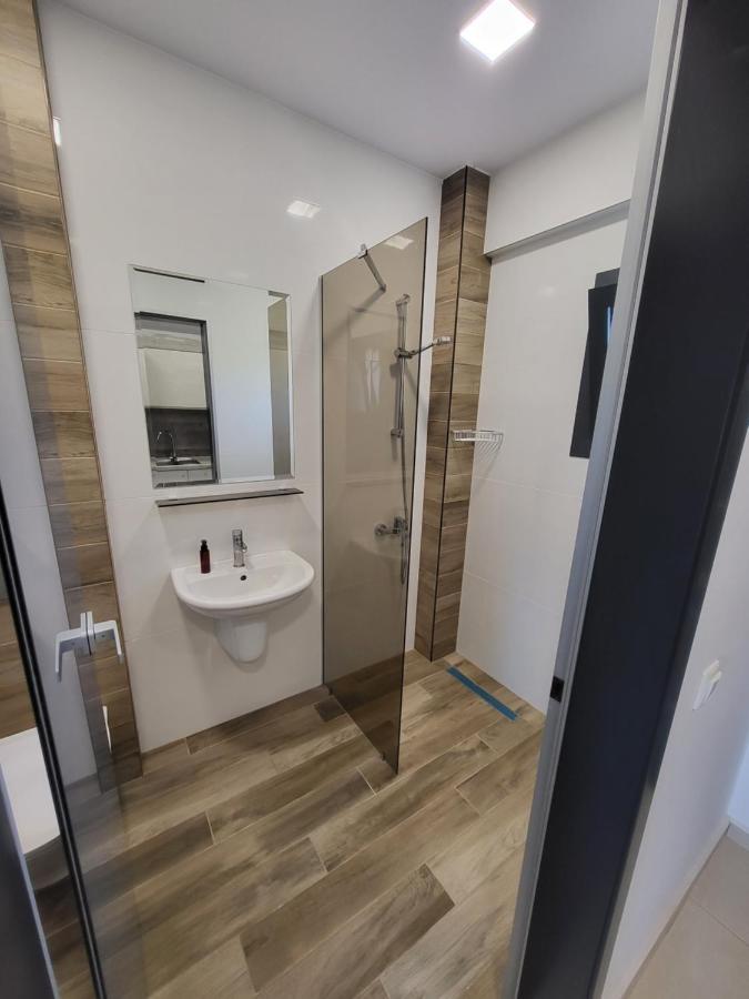 Radina Family Aparthotel Kallithea  Exterior photo
