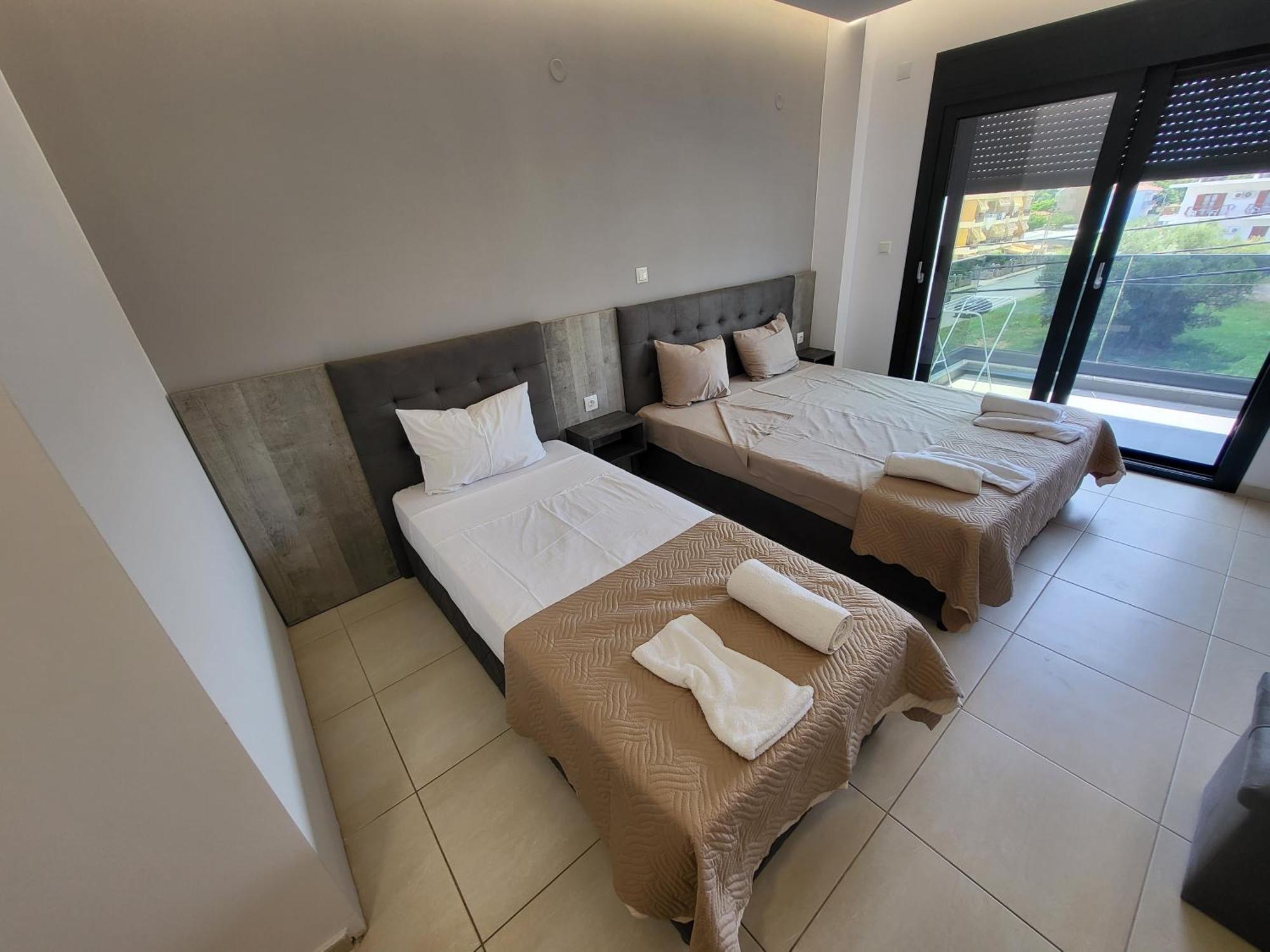 Radina Family Aparthotel Kallithea  Exterior photo